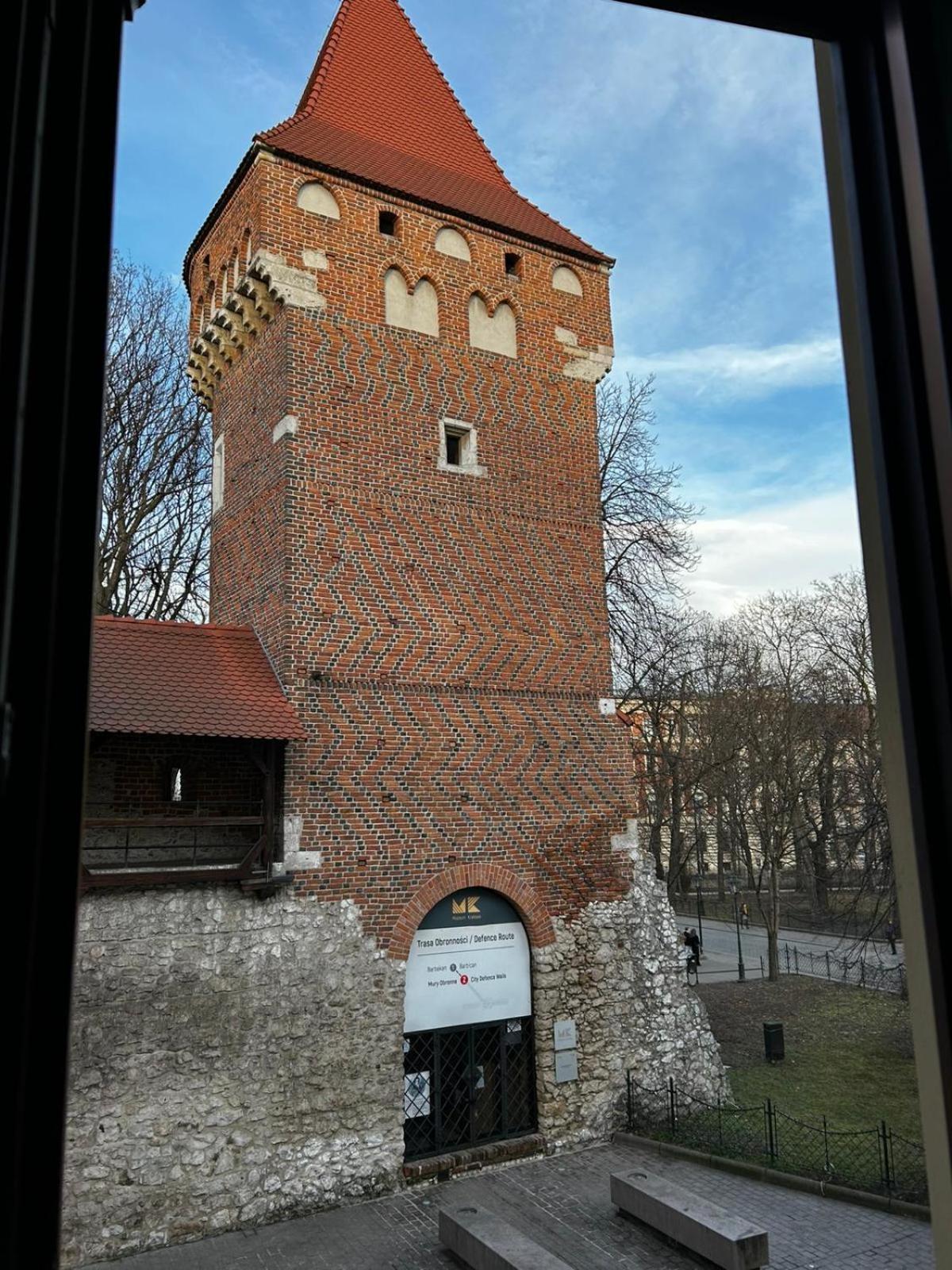 Golden Apartments With Lift - Old Town Kraków Zewnętrze zdjęcie