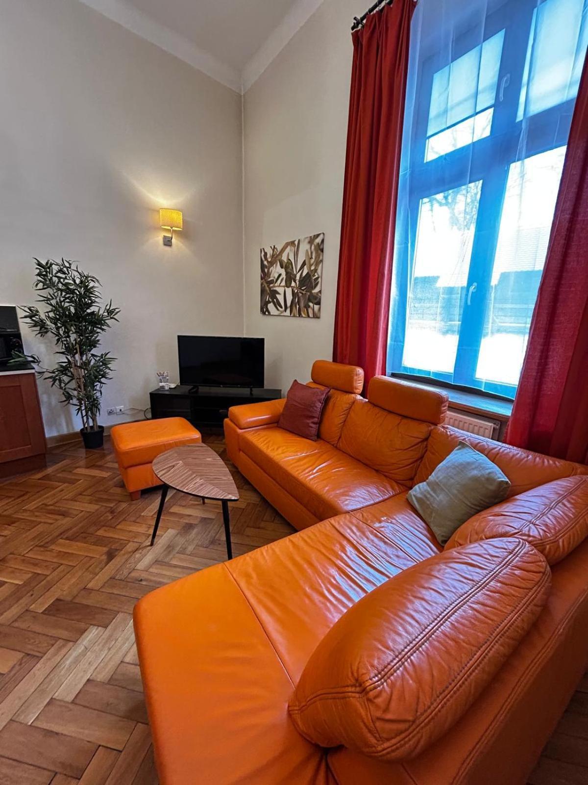 Golden Apartments With Lift - Old Town Kraków Zewnętrze zdjęcie
